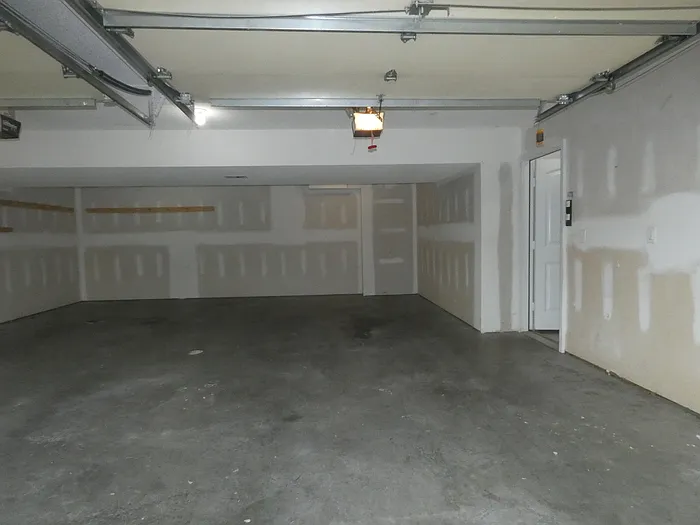 11407 N Bristol Ave — Photo 26