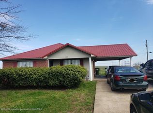 1142 Robin Cv, Robinsonville, MS 38664