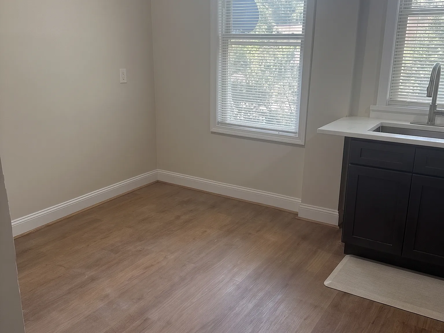3 bed, 1400 sqft, $3,400 — Photo 3