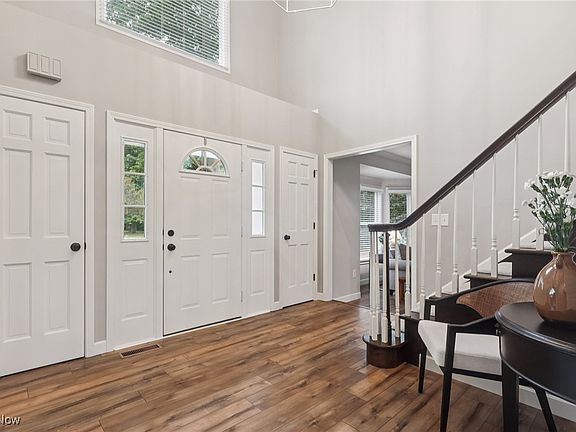 4th image of 532 Rockwood Ct