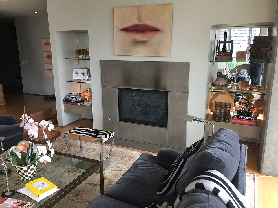 LIVING ROOM NOT STAGED