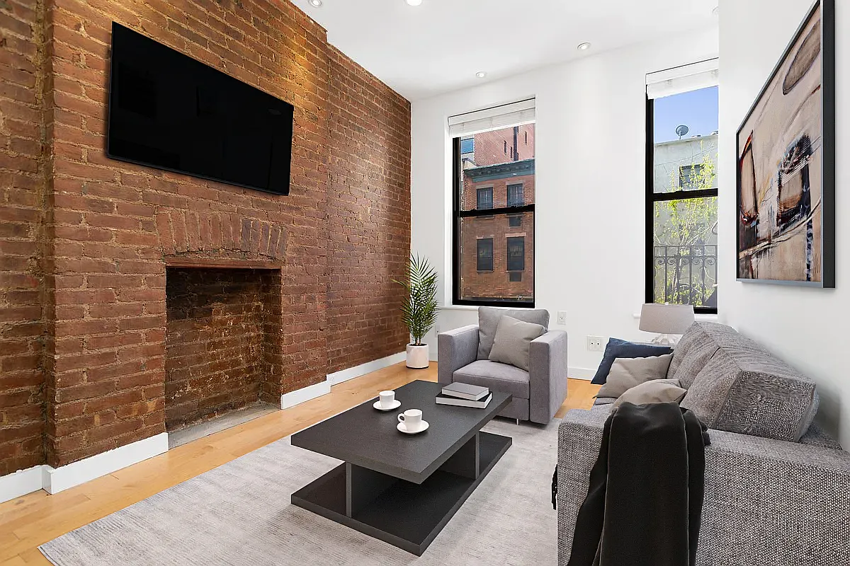215 East 26th Street — Photo 3