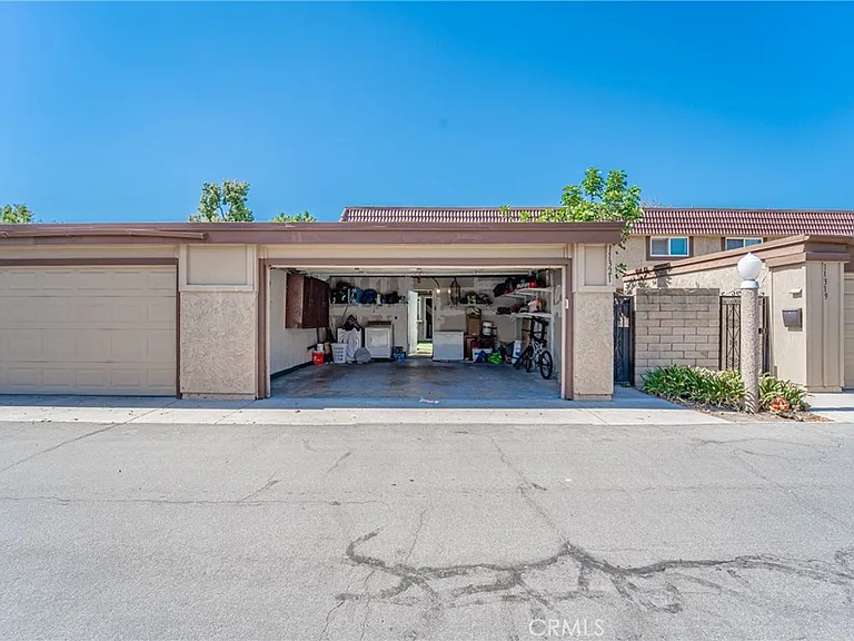 11321 Hart Way — Photo 35