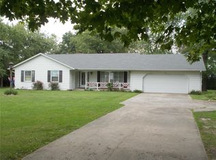 13135 State Route 13, Coulterville, IL 62237