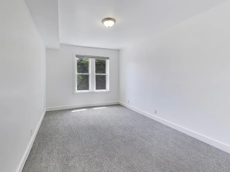 3336 W Evergreen Ave — Photo 7