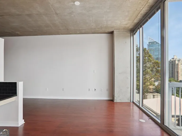 3324 Peachtree Rd NE #915 — Photo 14