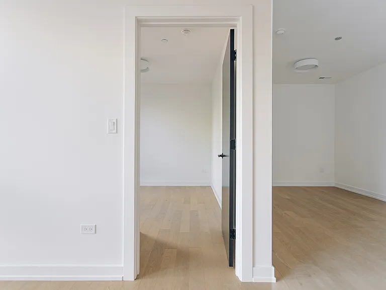 2 Bedroom, 2 Bath (05 Tier)