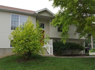 4032 N 56th St #B, Lincoln, NE 68504