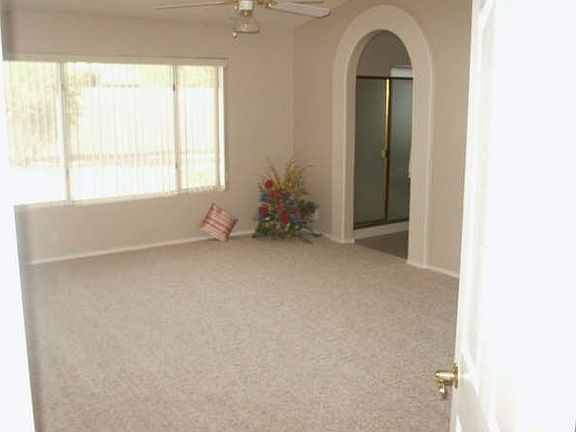 4th image of 8318 W Escuda Dr