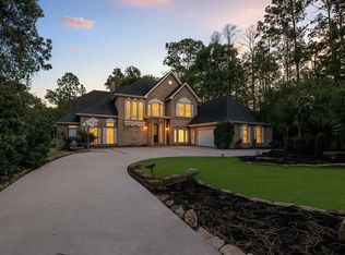 3230 Lake Island Dr, Montgomery, TX 77356