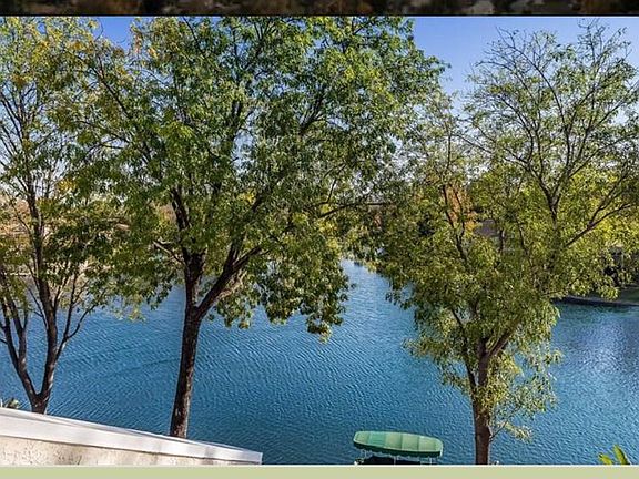 4th image of 4609 Park Mirasol