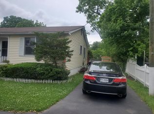 734 Park Ave, Herndon, VA 20170