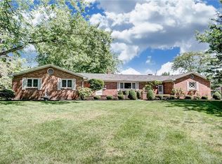 1133 Big Hill Rd, Dayton, OH 45429