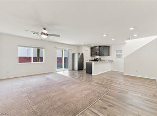 6494 Kimberly Ave, Las Vegas, NV 89122