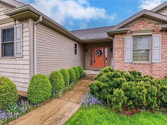 3rd image of 7076 Willowlane Ave NW