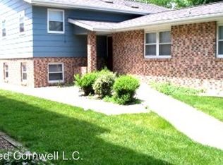 225 Washington Ave UNIT 3, Ames, IA 50010