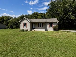 27 Winding Hills Ln, Gordonsville, TN 38563