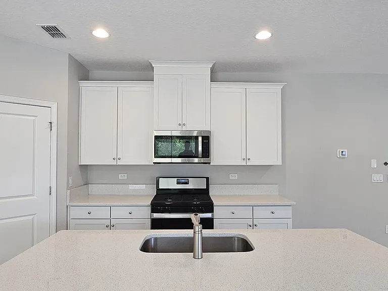39 Starnberg Ct — Photo 8