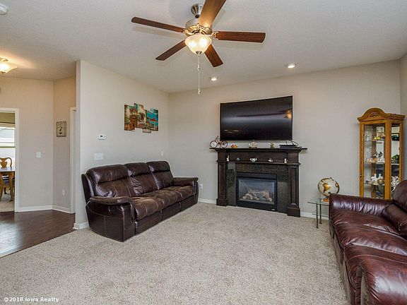 4th image of 9729 Brightwater Dr