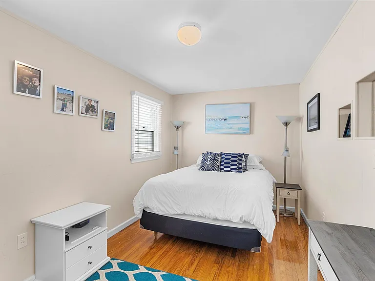 29 N Frontenac Ave #A — Photo 12