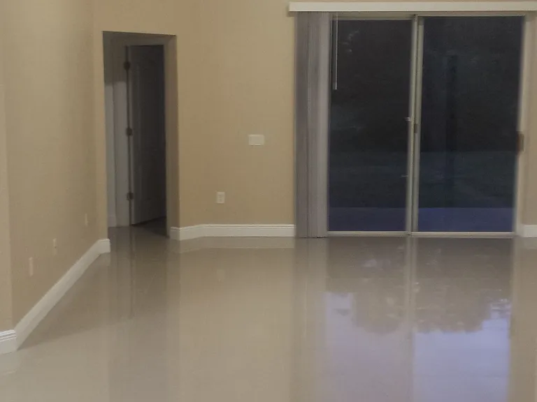 9402 Hidden Water Cir — Photo 23