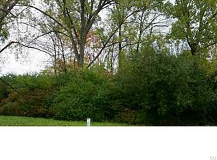 903 Deerfield Dr, North Tonawanda, NY 14120