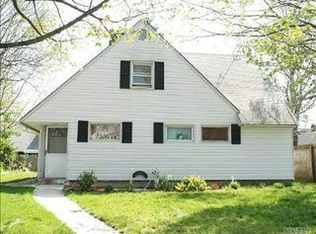 162 Meridian Rd, Levittown, NY 11756