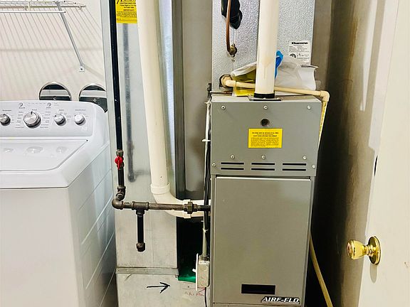5th image of 10161 Metalmark Ln Unit 2
