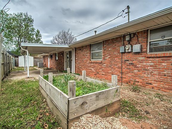 5th image of 4117 SE 14th St