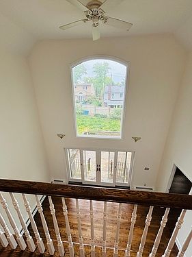 3rd image of 3 Leech Cir S #1