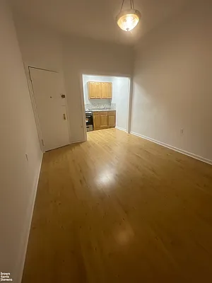 Rented by Brown Harris Stevens | media 6