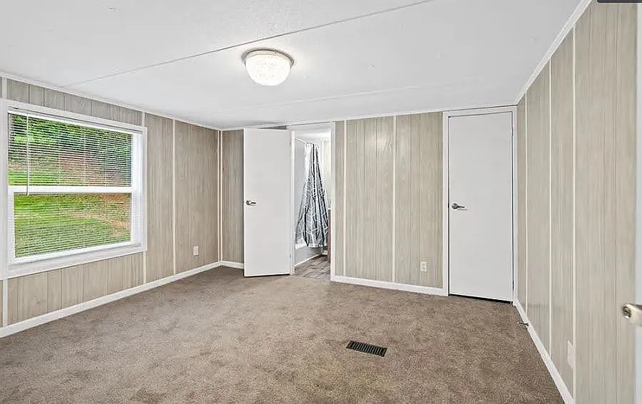 3 bed, 1056 sqft, $1,350 — Photo 4