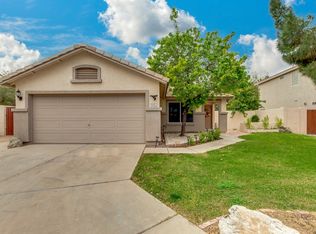 5761 E Grove Cir, Mesa, AZ 85206