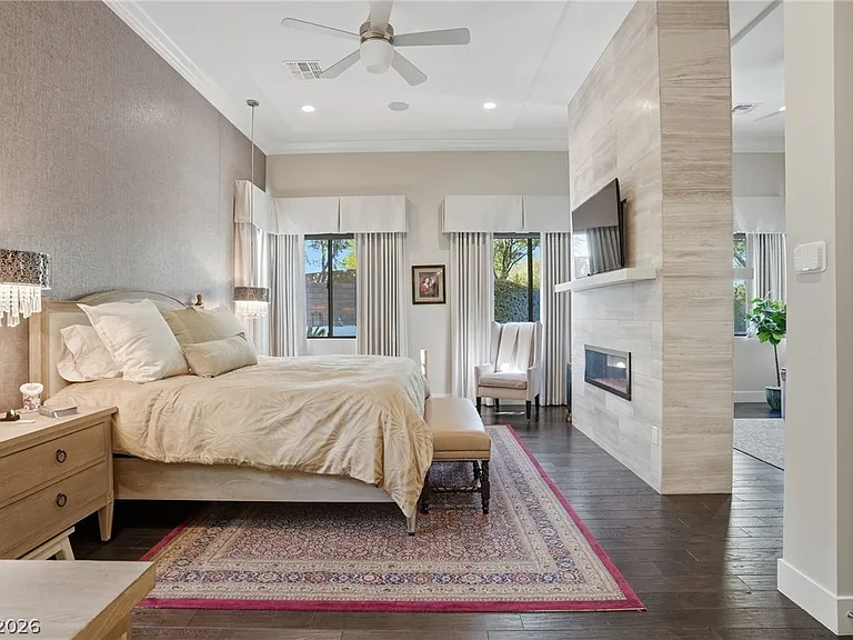 47 Moonfire Dr — Photo 12