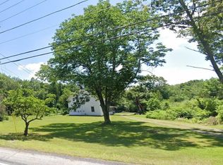 2202 Scituate Ave, Cranston, RI 02921