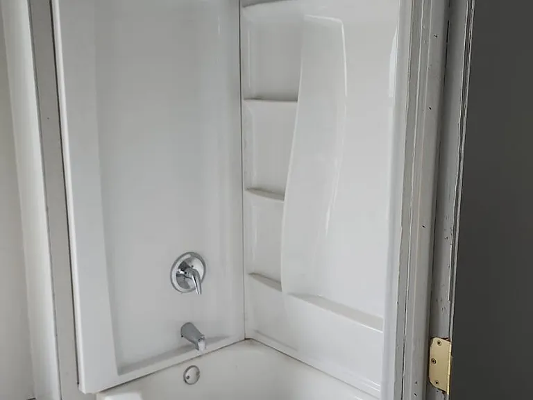1106 Hearon St #2 — Photo 6