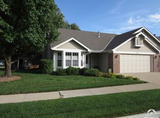 3218 Taylor Dr, Lawrence, KS 66049