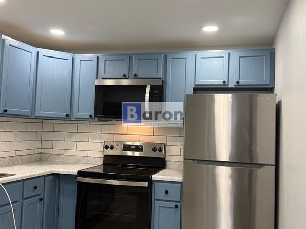 1187 Simmons Ave #4