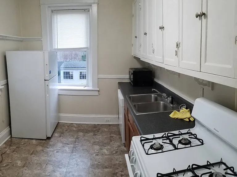 1009 Brandon Ave #2 — Photo 8