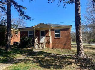 4512 Helena St, Charlotte, NC 28208