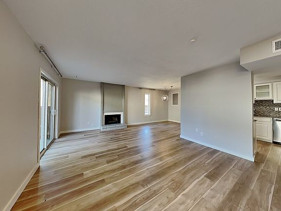 3rd image of 2610 Custer Pkwy Unit 34