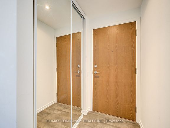 2nd image of 1000 Portage Pkwy #1712