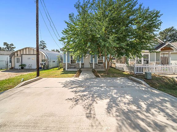 2nd image of 16961 W Hammon