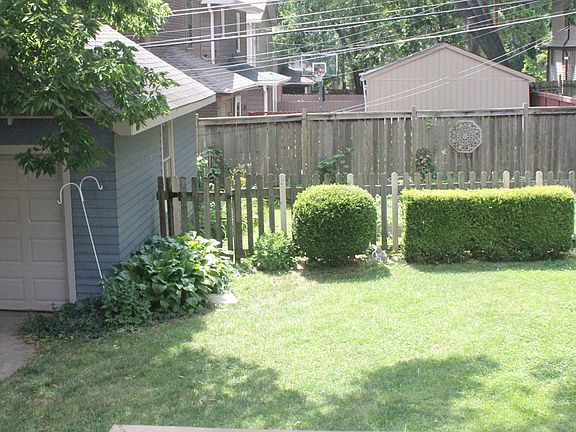 4th image of 4342 Campbell St