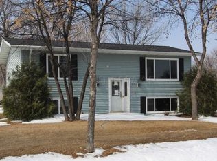 705 Noben Ave, Grafton, ND 58237