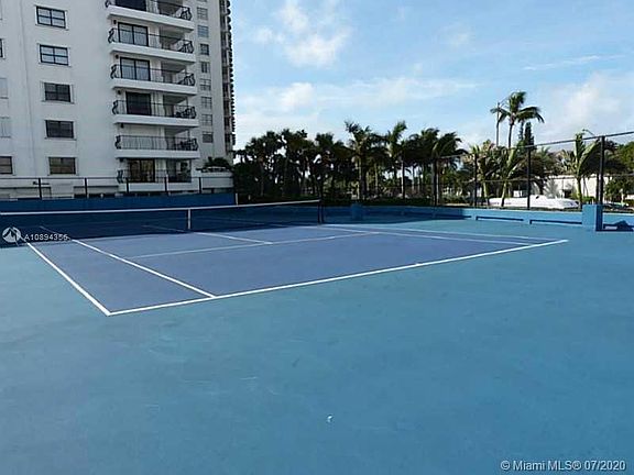 5th image of 5445 Collins Ave APT 403