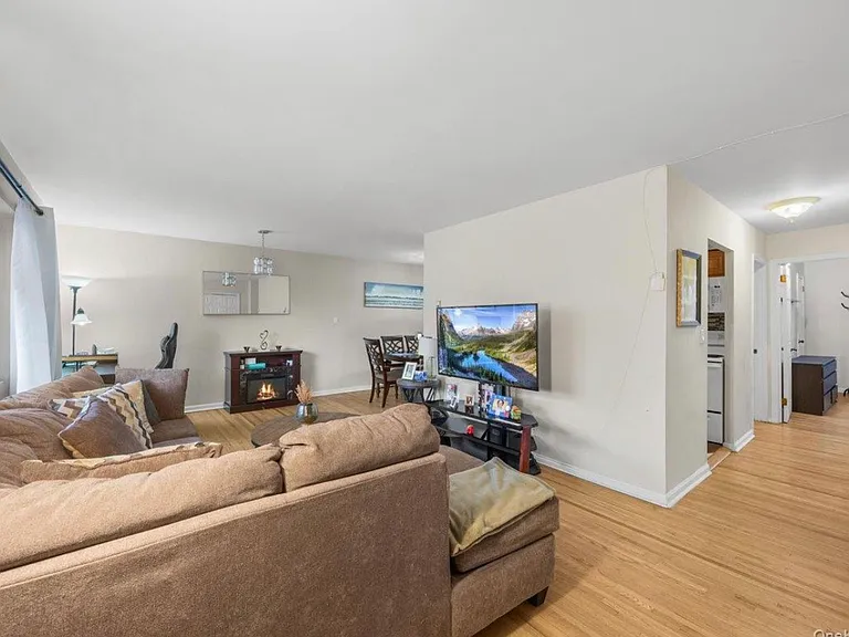 782 Tuckahoe Rd #3C — Photo 2