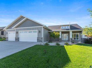 6601 E 33rd St, Sioux Falls, SD 57110