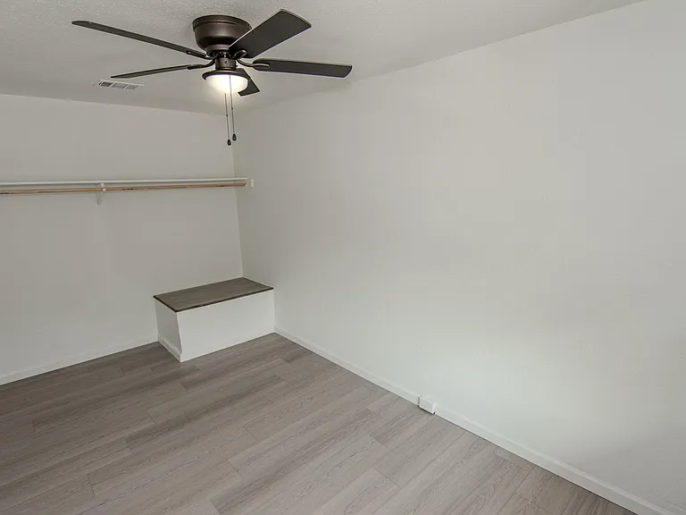 7867 Hamlet St — Photo 10