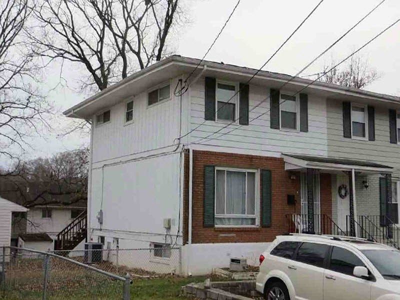 2nd image of 7227 Hylton St